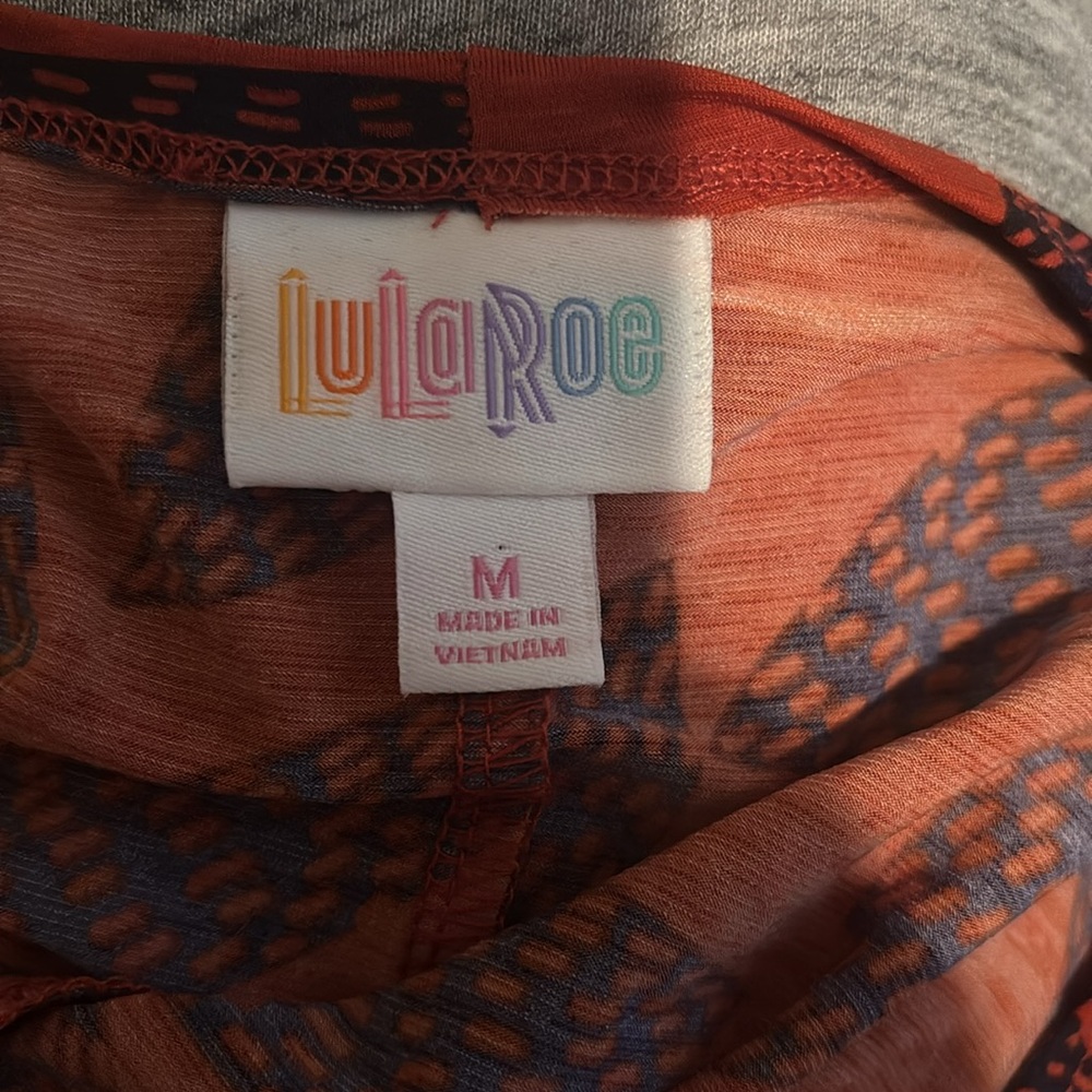 LULAROE Lindsay Cardigan Size M Burnt Orange Navy Blue Geometric Kimono Drape - Picture 5 of 5
